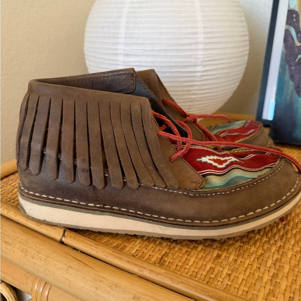 Ariat Brown and Red Fringe Moccasins